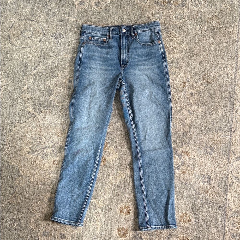 GAP high rise vintage slim jeans 28 / 2 pairs available! Sold separately